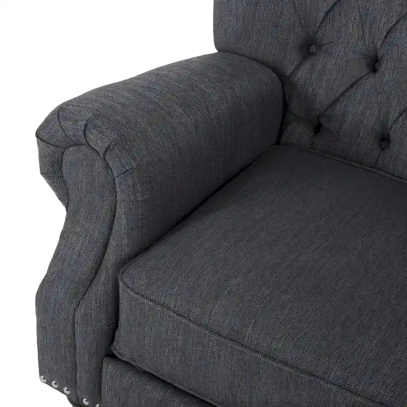 Poltrona reclinabile in tessuto e legno di gomma con borchie decorative