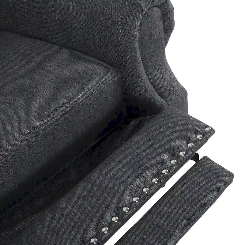 Poltrona reclinabile in tessuto e legno di gomma con borchie decorative