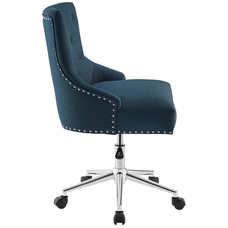 Sedia da ufficio in tessuto imbottita girevole tufted Carson Carrington Lagefors